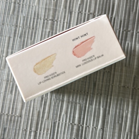 NEW🖤Fenty 6pc Beauty Bundle - Picture 6 of 14